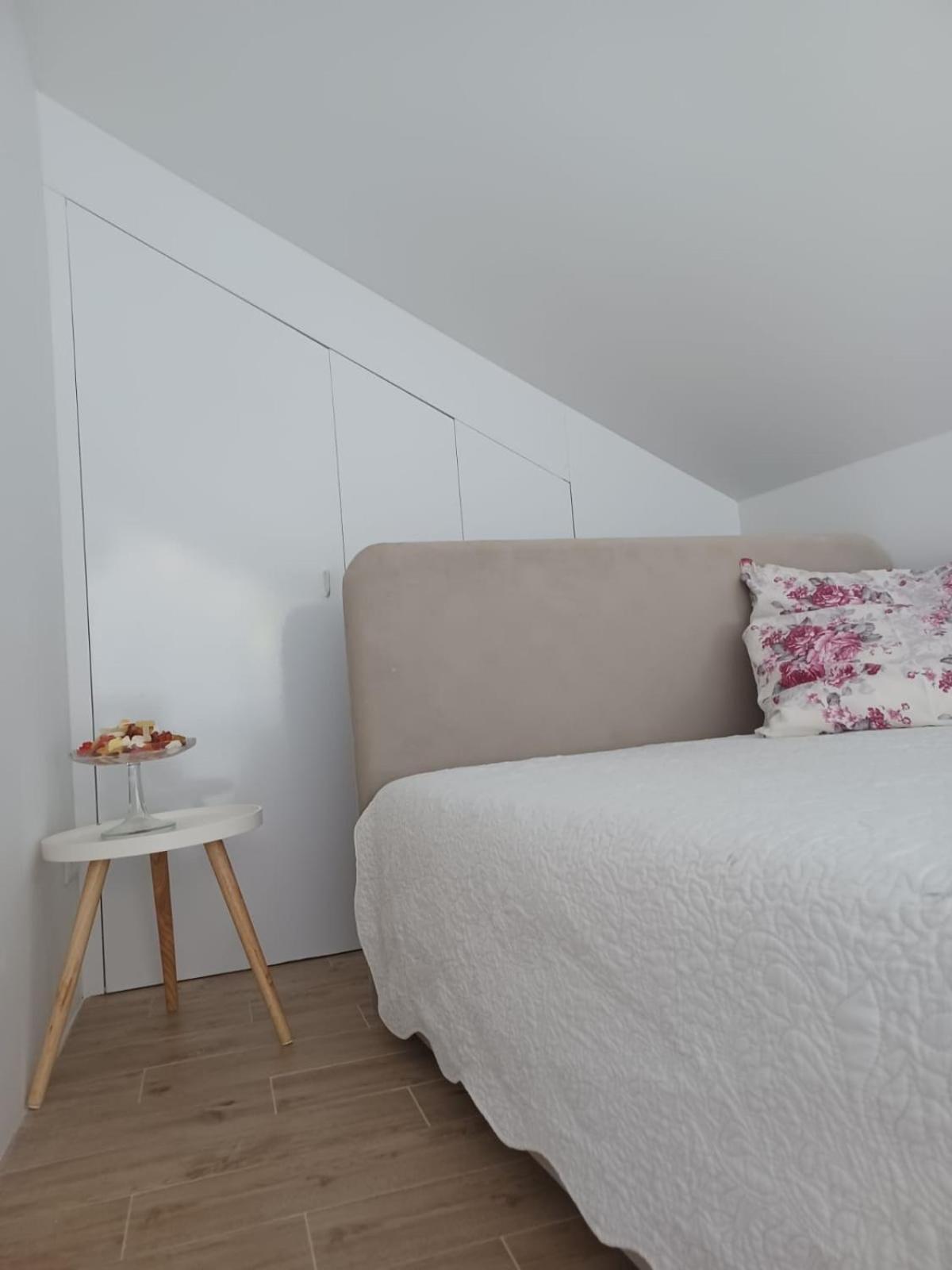 Zil - Studio Apartment City Center Zagreb Exterior photo